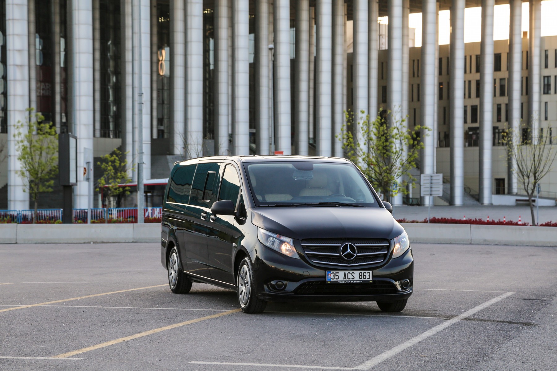 Mercedes Vito VIP Transfer